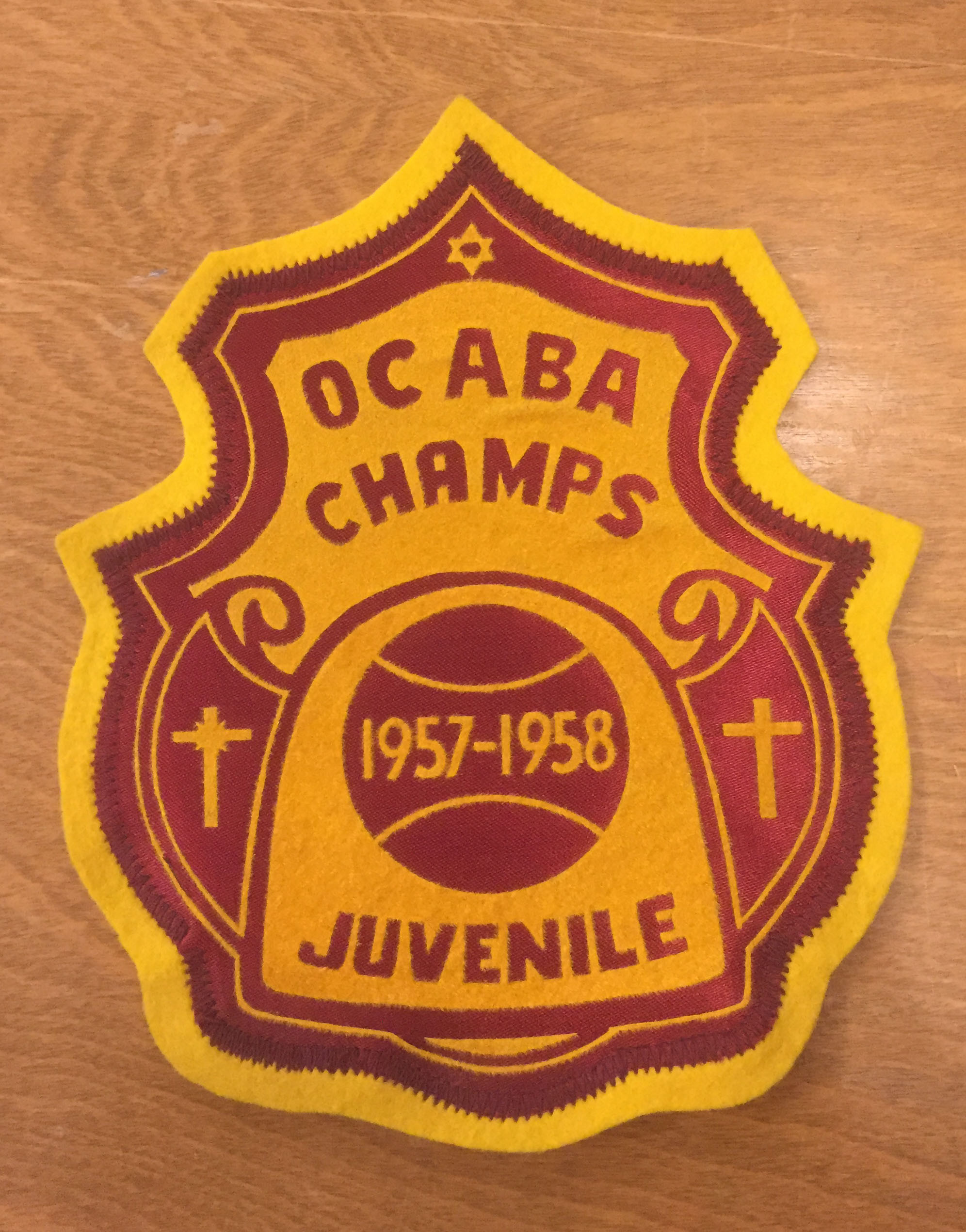colour%20photo%20of%20St.%20Andrew%27s%20Church%20basketball%20champions%20sports%20patch%2C%201957-58